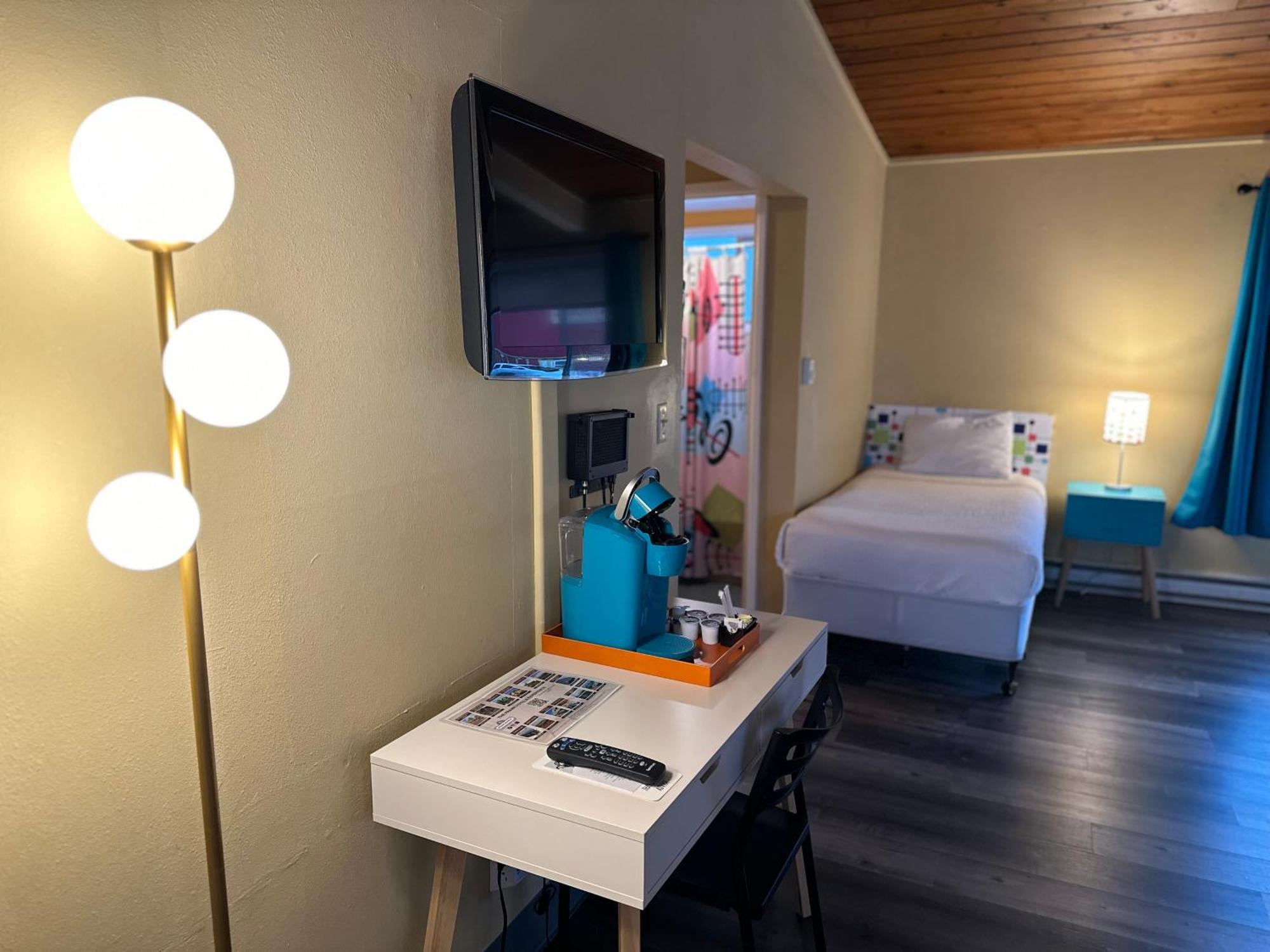 Atomic Motel アストリア 部屋 写真