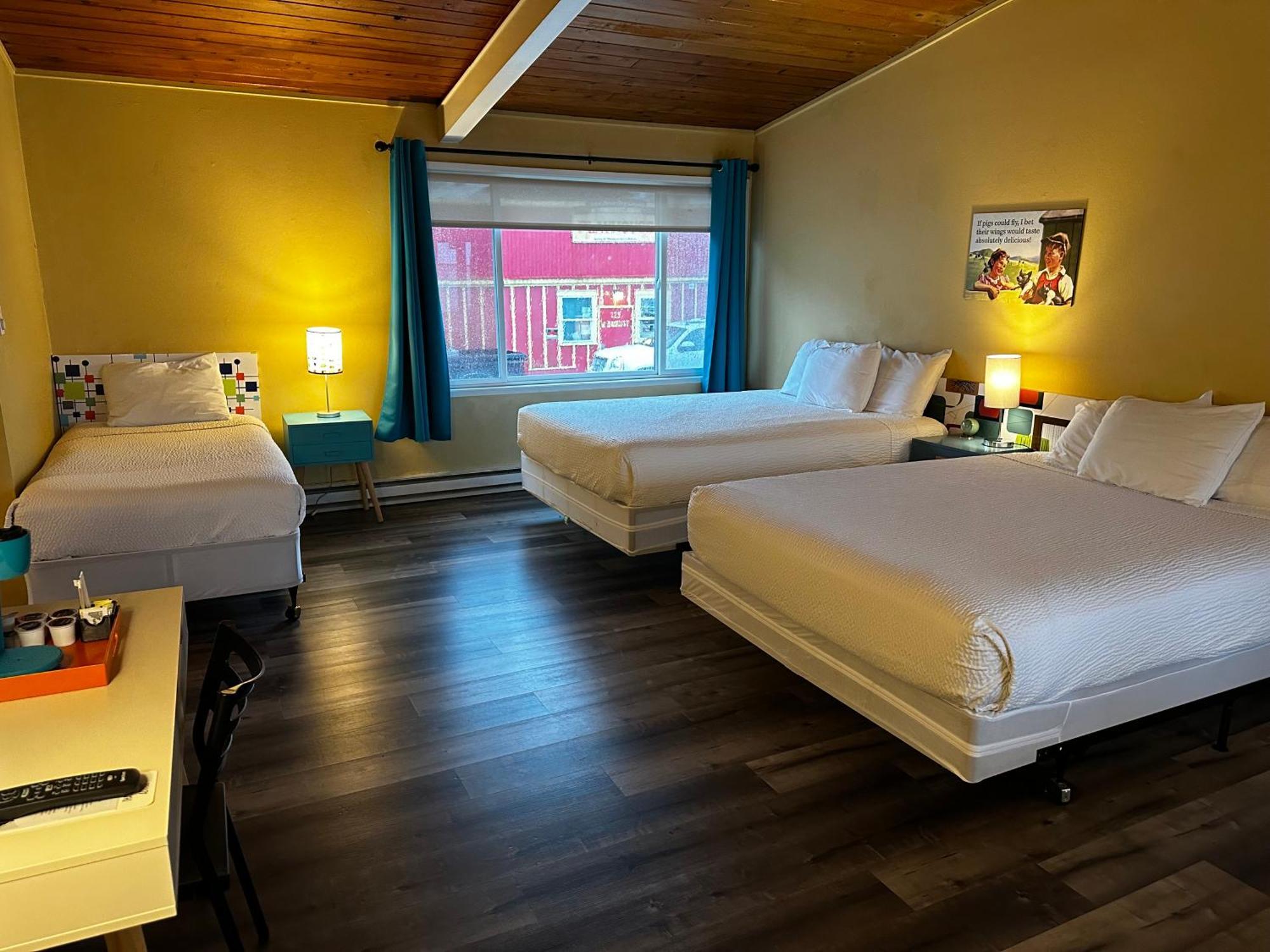 Atomic Motel アストリア 部屋 写真